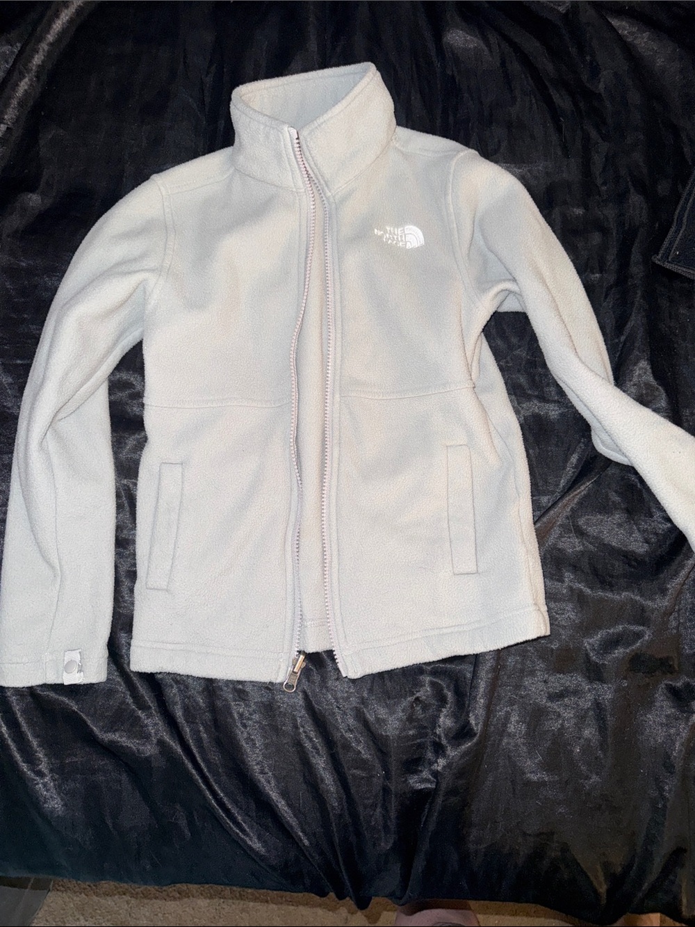 The North Face Kids Light Gray Full-Zip Fleece Jacket